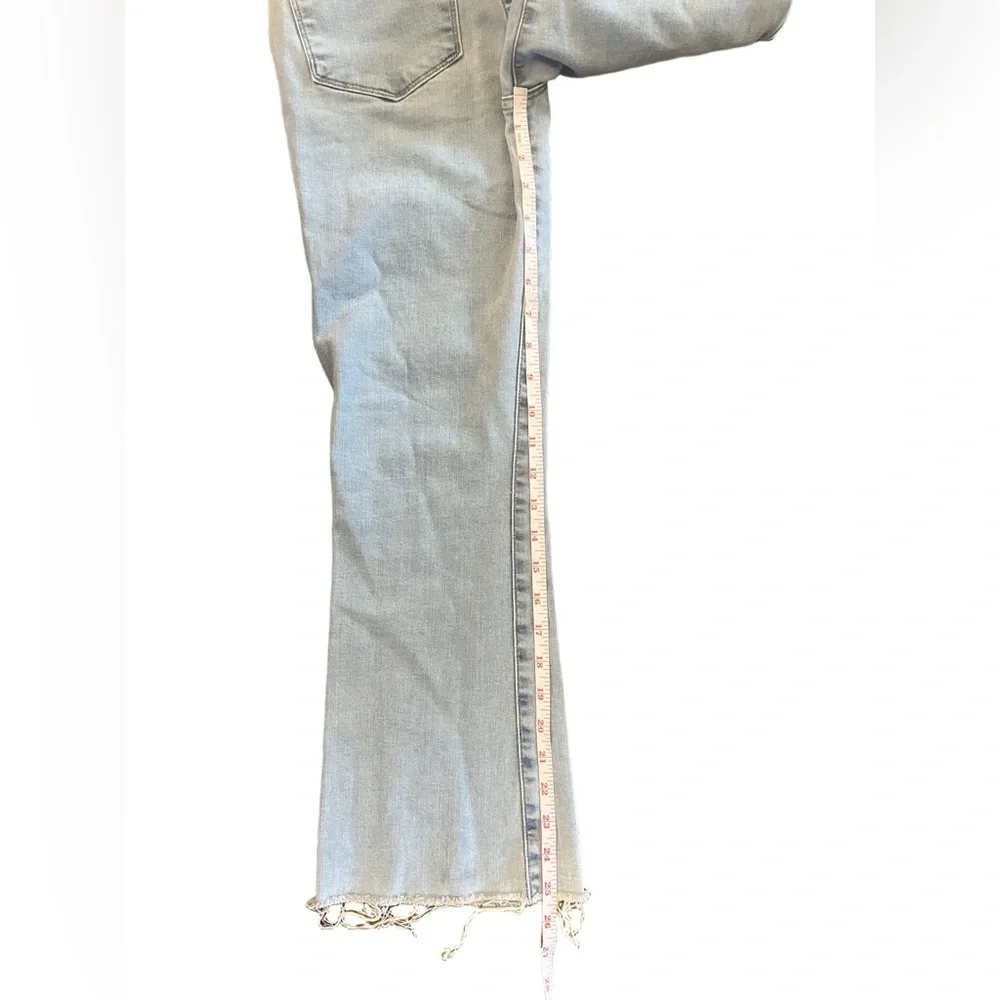 Frame Le Crop Mini Boot jeans light wash frayed hem size 27